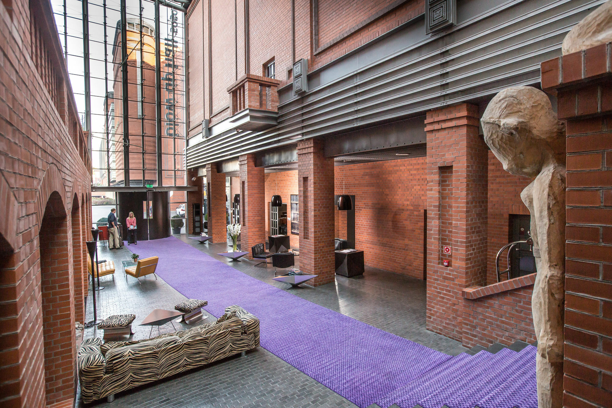 Hotel Blow Up Hall 5050 Posen Exterior foto