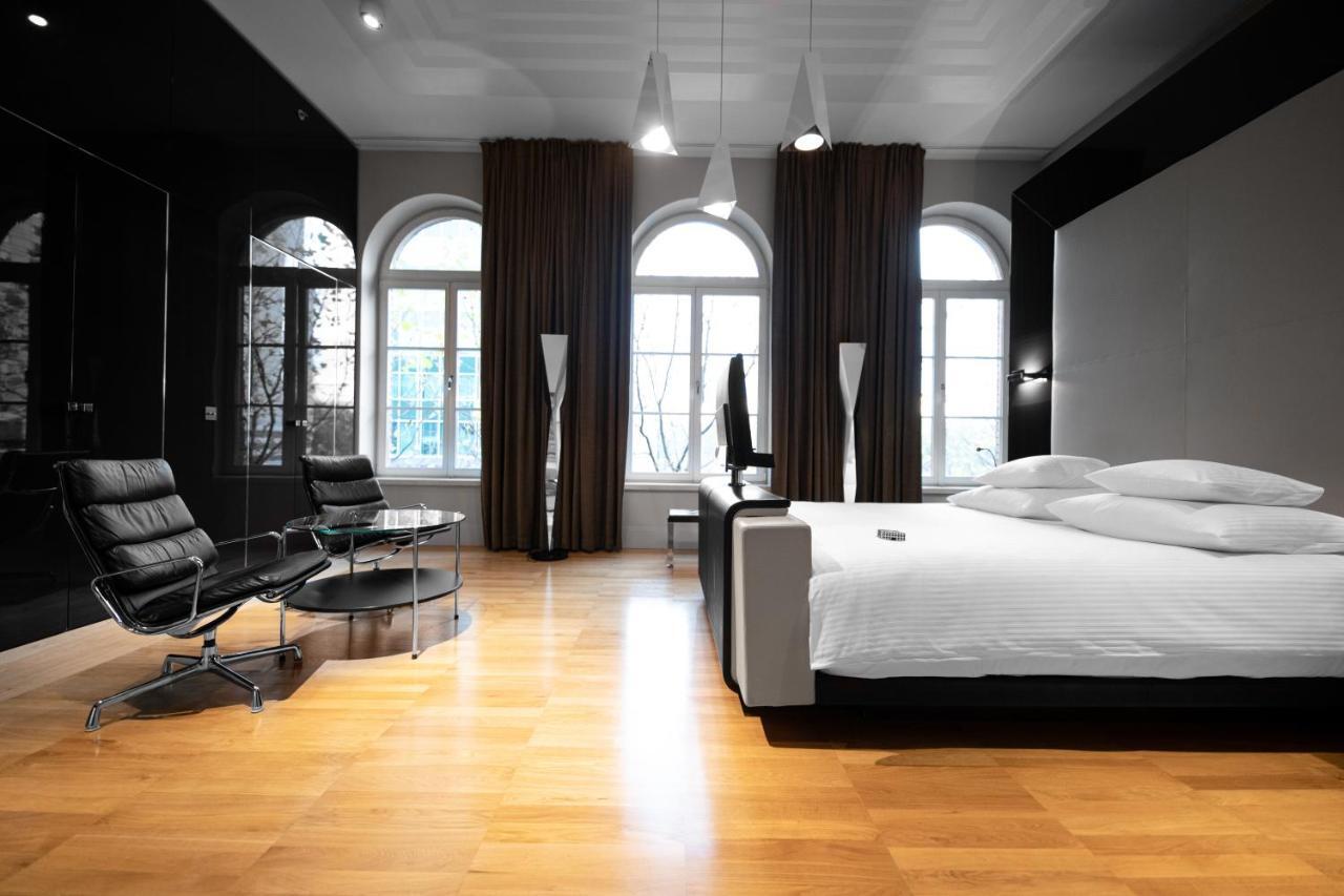 Hotel Blow Up Hall 5050 Posen Exterior foto